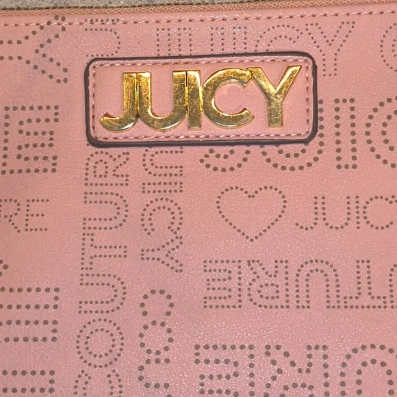 Juicy Couture Brand Light Pink Wristlet-NWOT - Picture 3 of 12